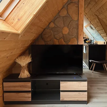 Na Strychu Apartamento *