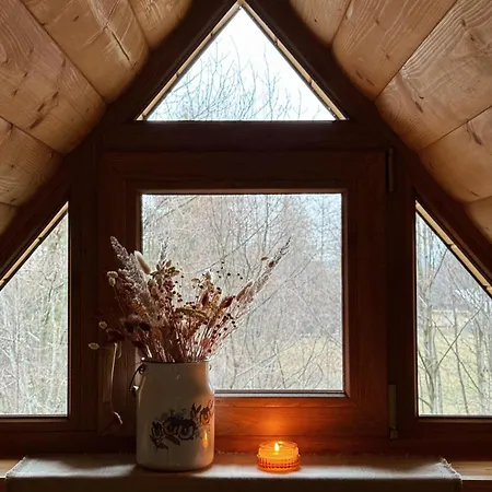 Na Strychu 아파트 *